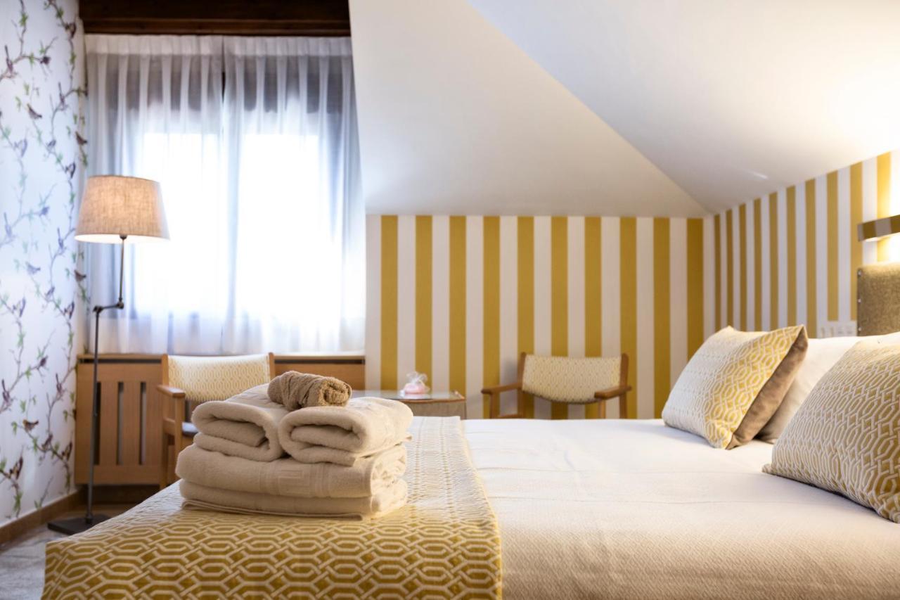 Hotel La Casona de Llerices Onís Habitación foto